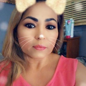 Meet your Posher, Rosalva